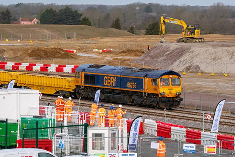 Sizewell C welcomes first engineering train to site