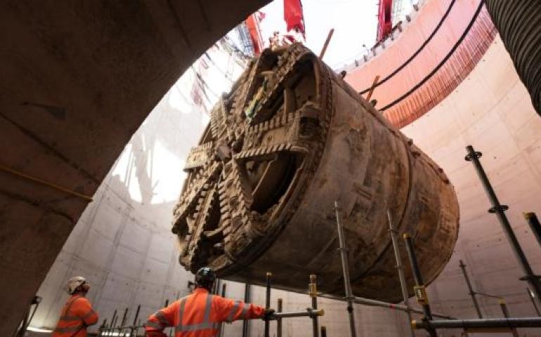 HS2’s Tunnel Boring Machine (TBM) ‘Anne’ being lifted to the surface at Green Park Way site in Greenford, West London.